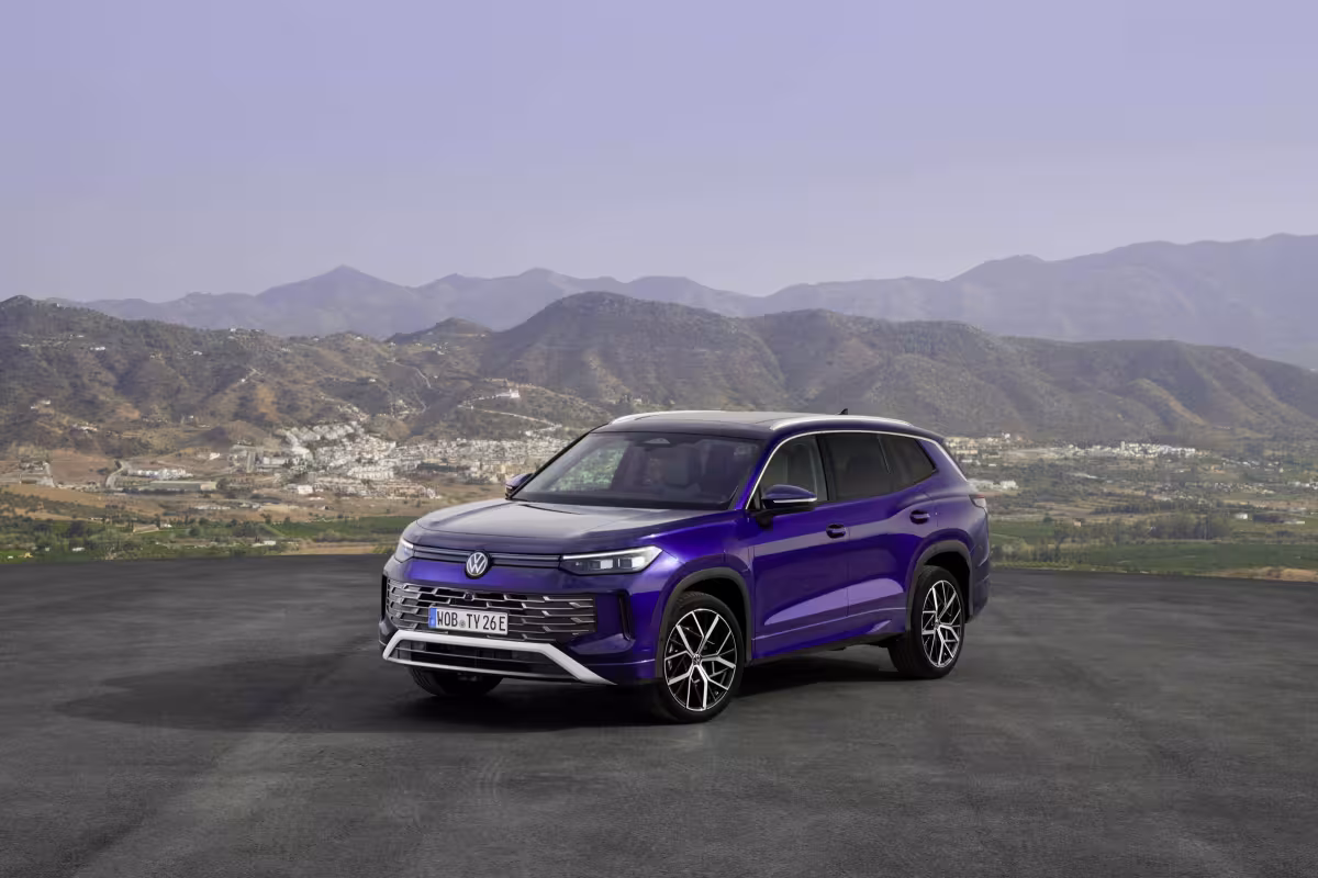 Volkswagen Unveils the New Tayron: A Versatile and Spacious SUV for the Modern Family
