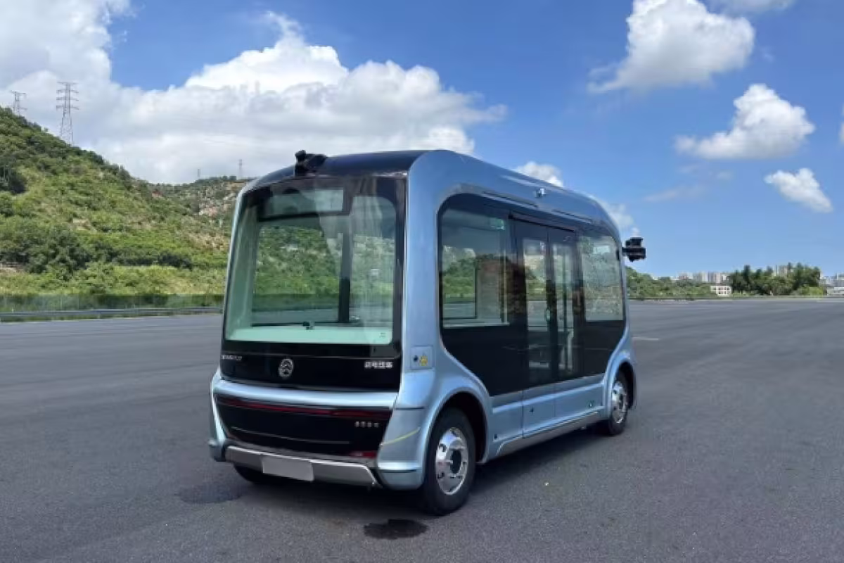 WeRide Launches Robobus Autonomous Shuttle Service at Zurich Airport