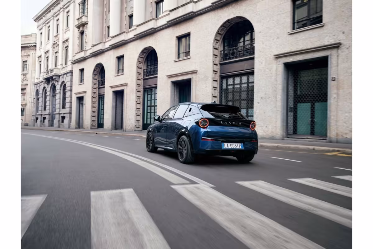 Lancia Steals the Spotlight at the 2025 Brussels Motor Show with New Ypsilon and Rally Comeback