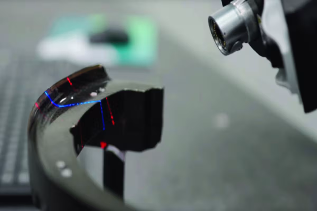 Hexagon Extends Technical Partnership with Oracle Red Bull Racing