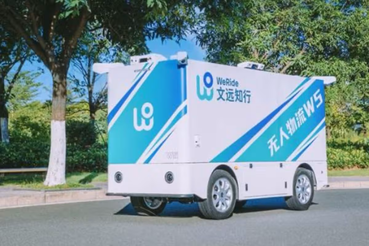 WeRide Revolutionizes Delivery with the Launch of the Robovan W5 Autonomous Vehicle