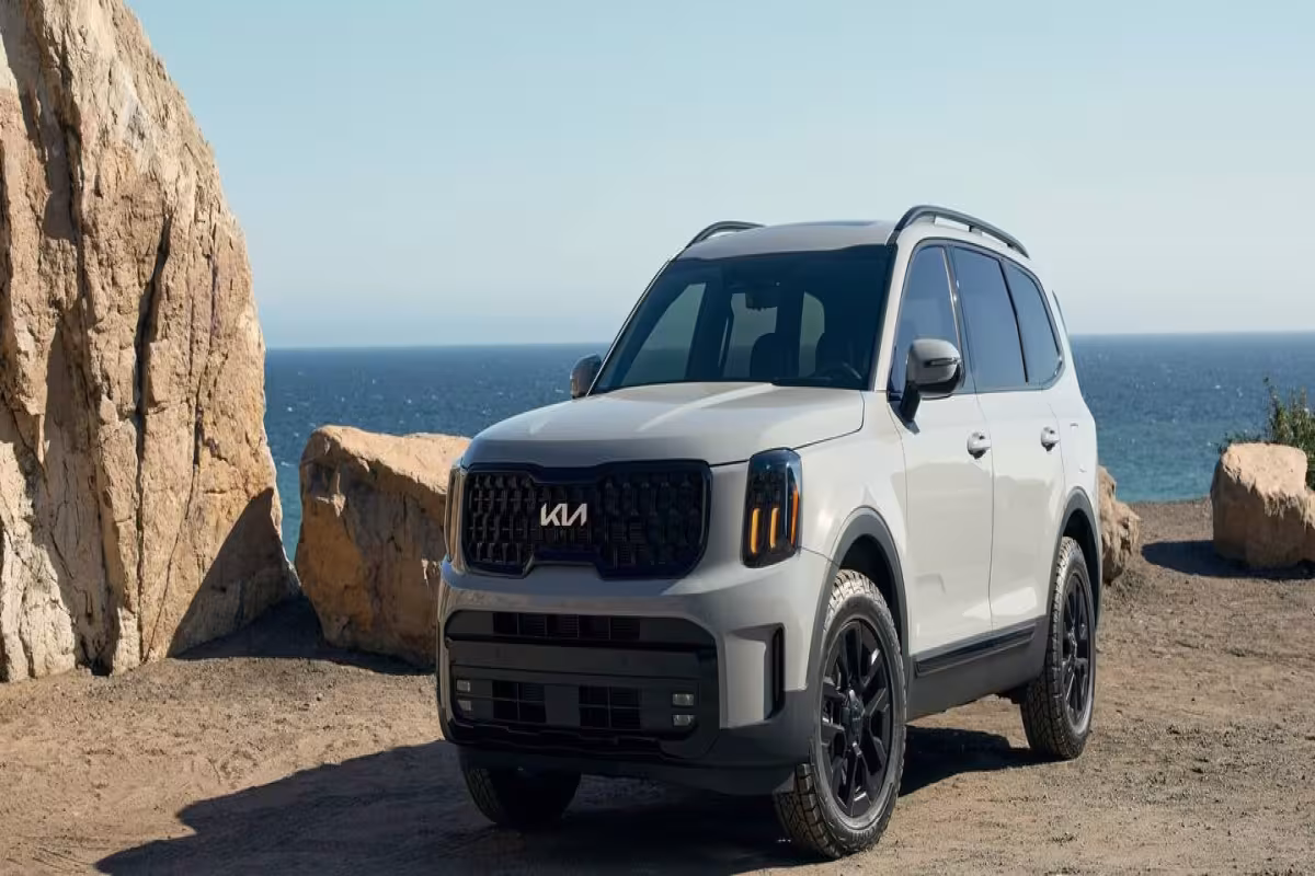 TWO KIA MODELS NAMED BEST CARS FOR FAMILIES IN 2025 BY U.S. NEWS & WORLD REPORT