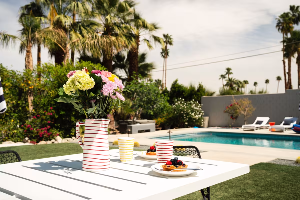 Summer Vibes Made Timeless: Gmundner Keramik Brings Handcrafted Charm to Every Table