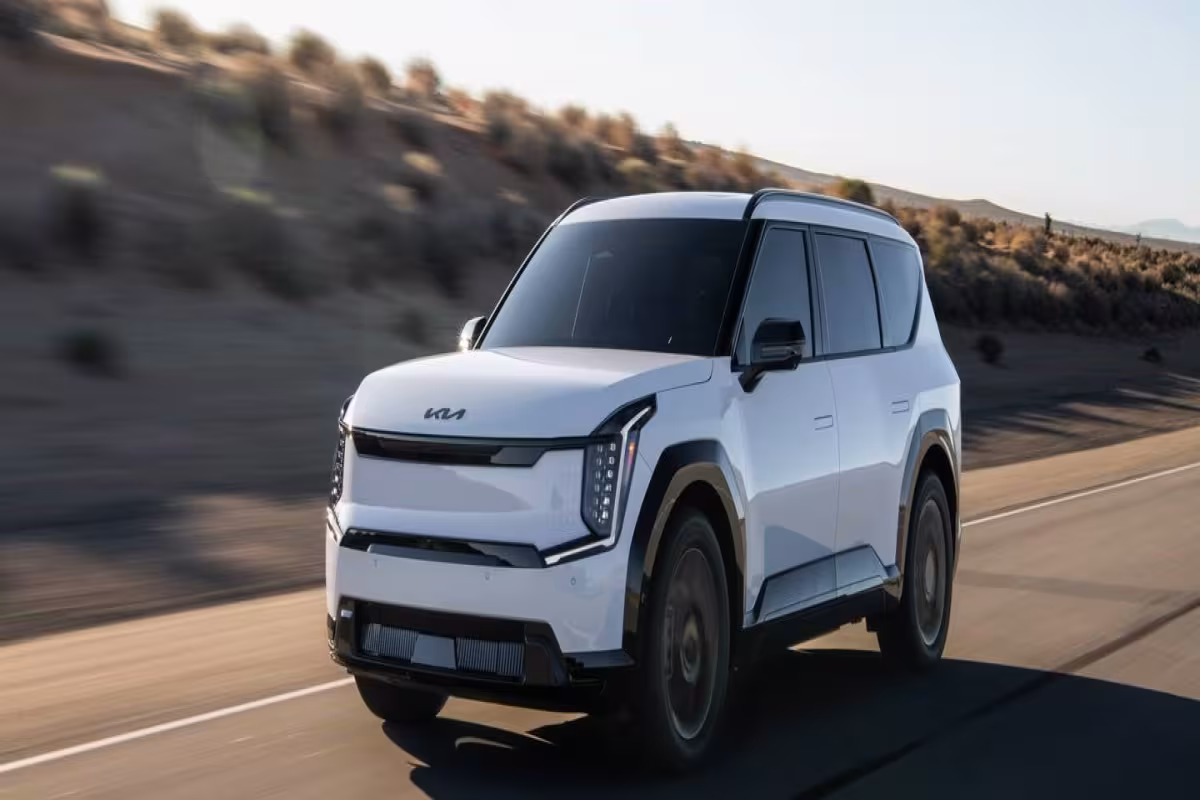 Kia Unveils 2026 EV9 Pricing with Stylish Nightfall Edition and Extended Range