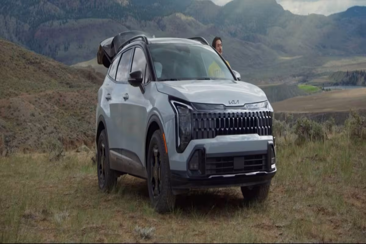 Kia Celebrates Life’s Milestones with a Joyful Road Trip in New 2026 Sportage Campaign