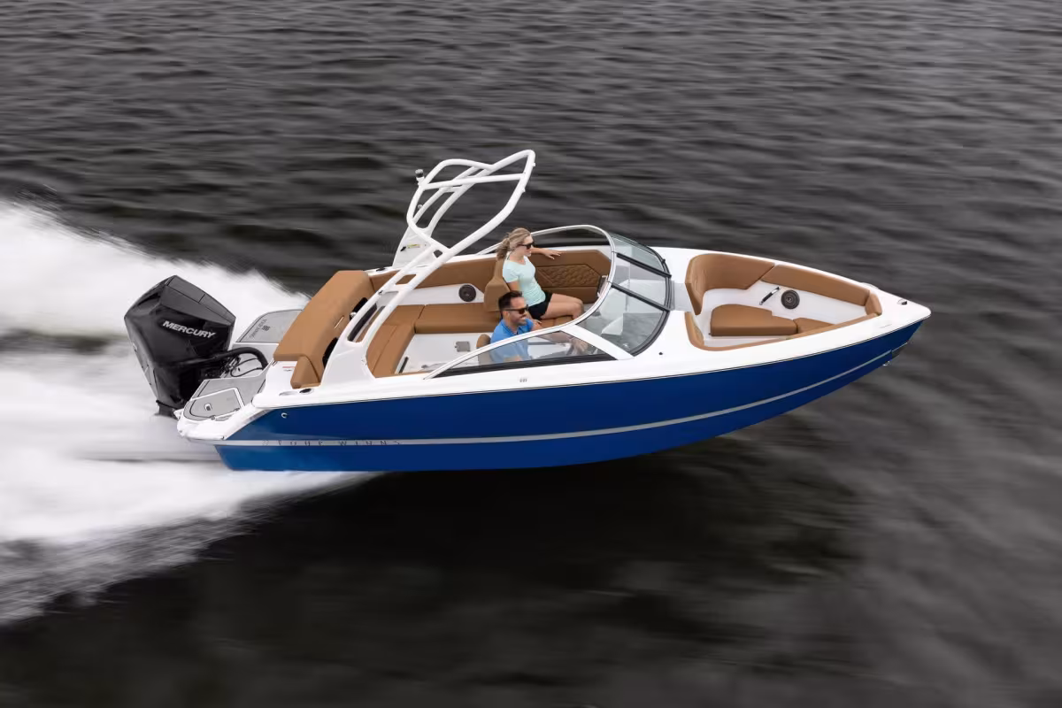 Elegance on the Water: The H1 Outboard Redefines 20-Foot Boating