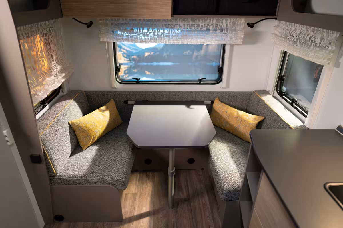 NEXT 380: Lightweight Camping Trailer for the New Generation