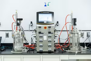 Akron Bio's Cutting-Edge cGMP Facility Sets New Standard in Plasmid DNA Manufacturing