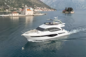 Luxury Yacht Experience Enhanced with Comprehensive Technical Orientation and Premium Features