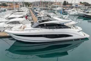 Luxury Yacht Experience Redefined: 2023 Princess V55 Available with Exclusive Technical Orientation