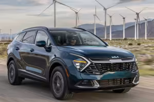 2025 Kia Sportage Hybrid Earns Top Spot in Cars.com’s Best Hybrids for the Money