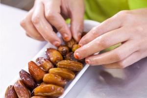 TUNISIAN DATES