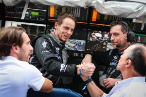 Théo Pourchaire and Clément Novalak to Test Drive the PEUGEOT 9X8 at Rookie Test in Bahrain