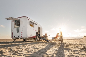 New BEACHY 420+ Caravan Delivers Sunset Vibes and More Flexibility for Families and Friends