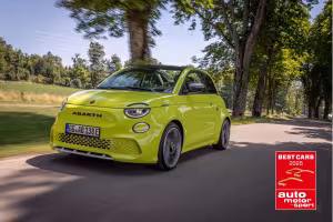 Abarth 500e Crowned Best "Mini Car" in Auto Motor und Sport's Prestigious Awards