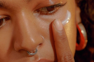 How Much Sunscreen to Use on Your Face, According to Dermatologists