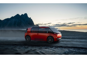 Citroën ELO Concept Car Turns Urban Mobility into a Tiny Electric Living Room