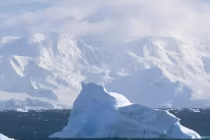 MS Douglas Mawson Expedition Cruise Explores Lofoten, Greenland and Iceland Under the Northern Lights