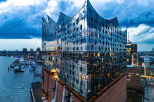 Elbphilharmonie Turns 10: Hamburg's Concert Hall Hits 96% Capacity