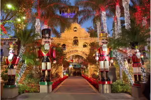 Mission Inn's Festival of Lights Returns Nov. 21 With Build-A-Bear Pop-Ups