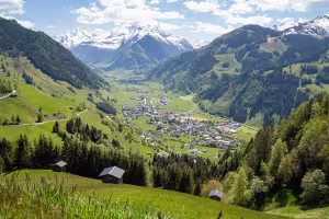 What Makes a Great Vacation Region? Austria's Raurisertal Has an Answer