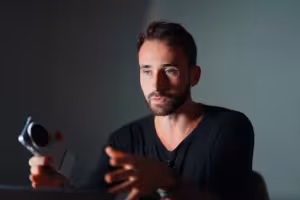 Learn Cinematic Phone Filmmaking With Sam Kolder and vivo X500 Pro Max
