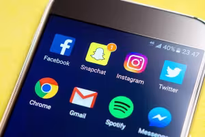 Snapchat's Family Center: Watchdog Says It Won't Protect Kids