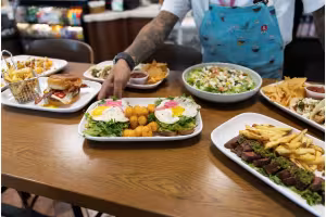 Brekki Burgers and Anniversary Cocktails Land at Ontario Airport