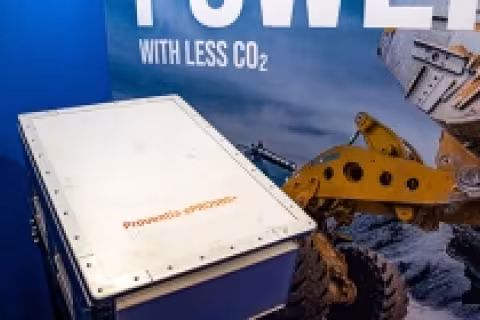 Find the ideal battery combination for your industrial vehicle applications
