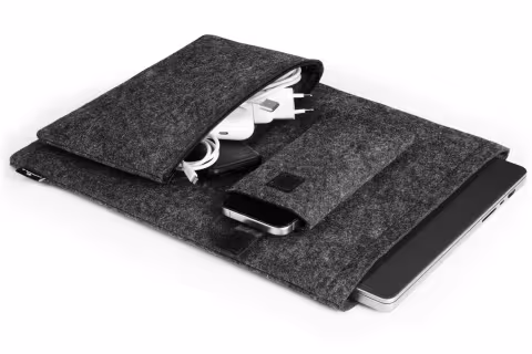 New Work with EFFECT: New Laptop Accessories from DURABLE Made from Recycled PET Felt
