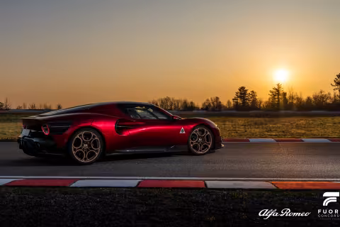Alfa Romeo Steals the Spotlight at Italy’s Premier Vintage Car Show