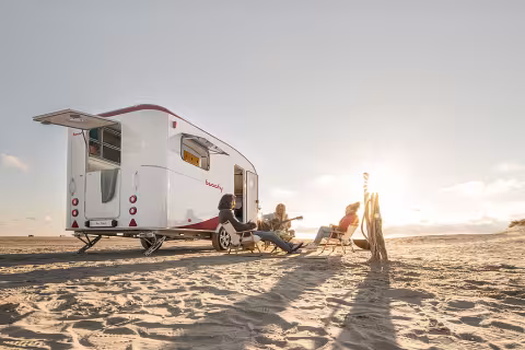 New BEACHY 420+ Caravan Delivers Sunset Vibes and More Flexibility for Families and Friends
