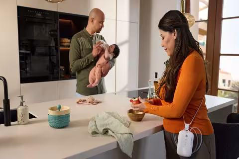 How Philips Avent’s Hands-Free Electric Breast Pump Gives Moms Time, Comfort and Support