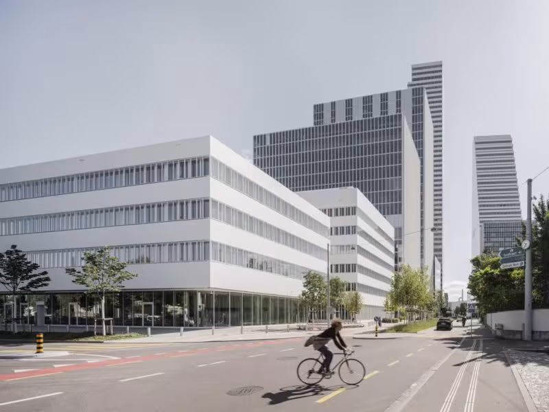 Roche Opens New Pharma Research and Early Development Center in Basel