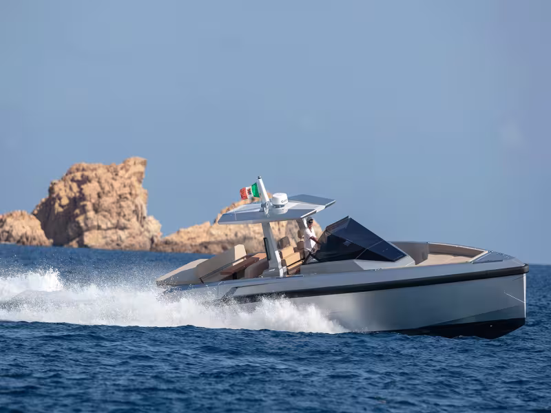 Riva Iseo Super Makes World Premiere at Boot Düsseldorf 2025