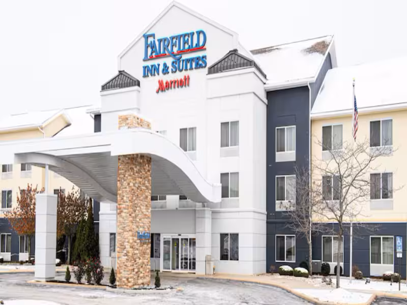 Fairfield Inn & Suites in Avon, Ohio Sold by Laurel Real Estate Co. Strategic Cleveland-Area Hotel Changes Hands in Competitive Market