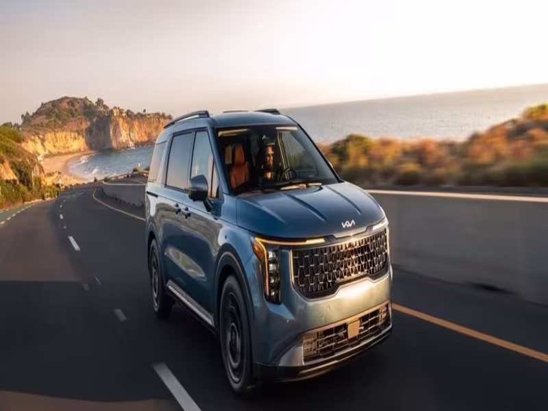 Kia Reveals 2026 Carnival Pricing and Features: More Tech, More Comfort, More Wow