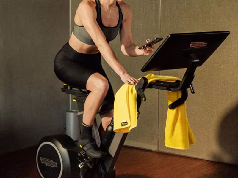 Pedal Your Way to Fitness: A Beginner’s Guide to Stationary Bike Workouts