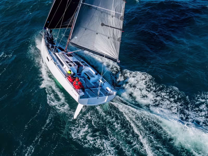 BENETEAU First 36 SE Unveiled: A Game-Changing Planing Racer for Thrill-Seeking Sailors