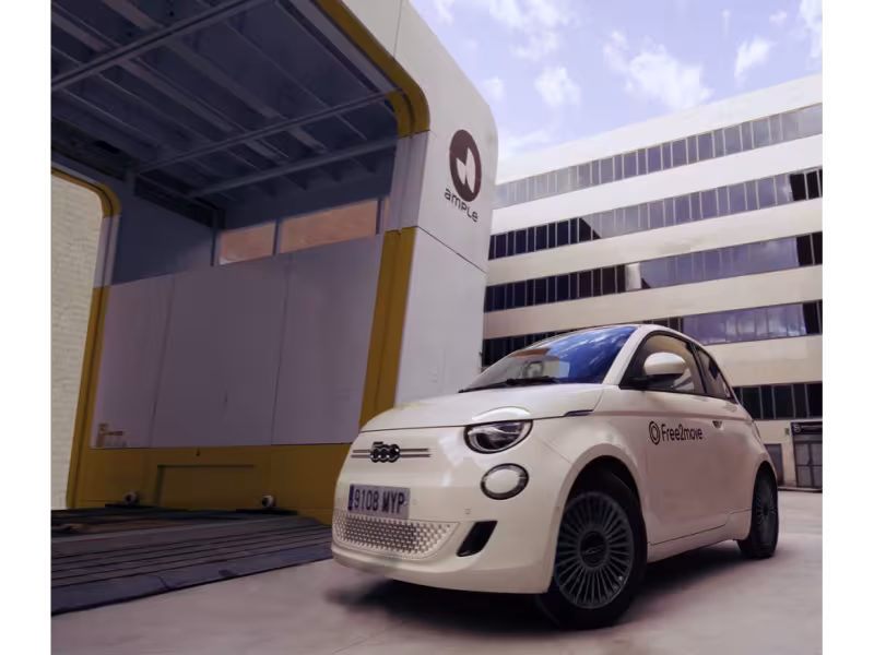 FIAT Revolutionizes EV Charging with 5-Minute Battery Swapping in Madrid