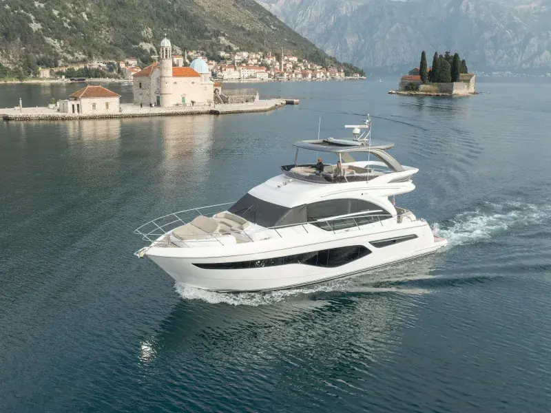Luxury Yacht Experience Enhanced with Comprehensive Technical Orientation and Premium Features