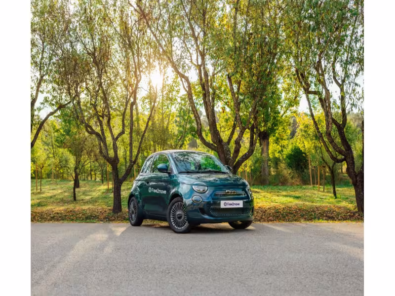 Free2move Expands Electric Car Sharing with Fiat 500e and Introduces Digital Charging in Berlin, Cologne, and Düsseldorf