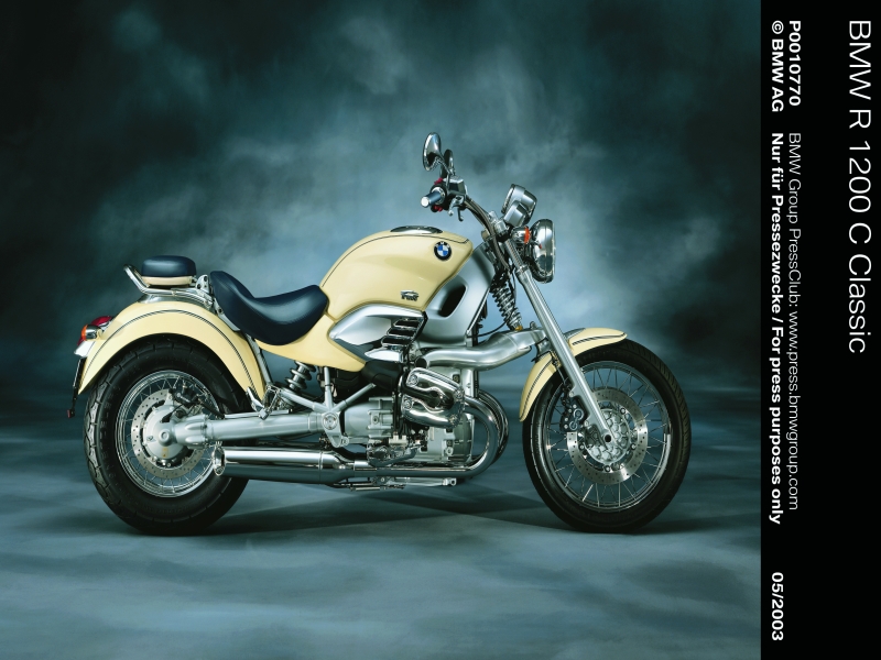 BMW’s R 1200 C: The Iconic Cruiser That Rewrote Motorcycle History