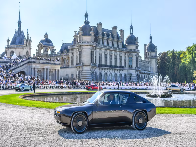 Renault Unveils R17 Electric Restomod x Ora Ito: A Stylish Reimagination of an Iconic Sports Coupé