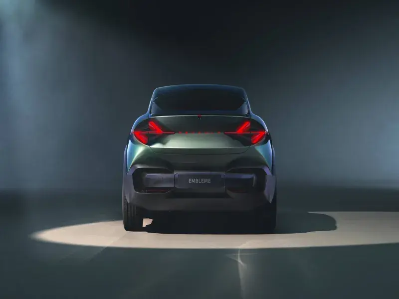 Renault Unveils Emblème: A Decarbonized Electric Vehicle Demonstrator