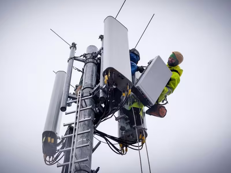 Telekom Takes Innovative Approach to Network Expansion in Hamburg