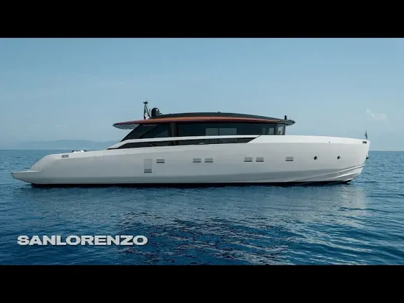 Sanlorenzo Unveils Sustainable and High-Performing SP92 Yacht at Boot Düsseldorf 2025