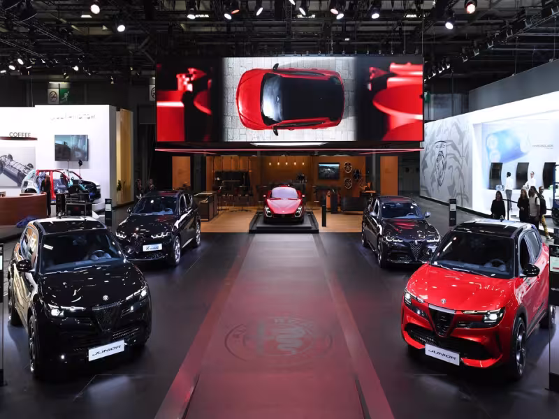 Alfa Romeo Showcases Electrified Lineup and Celebrates Italian Craftsmanship at Paris Motor Show