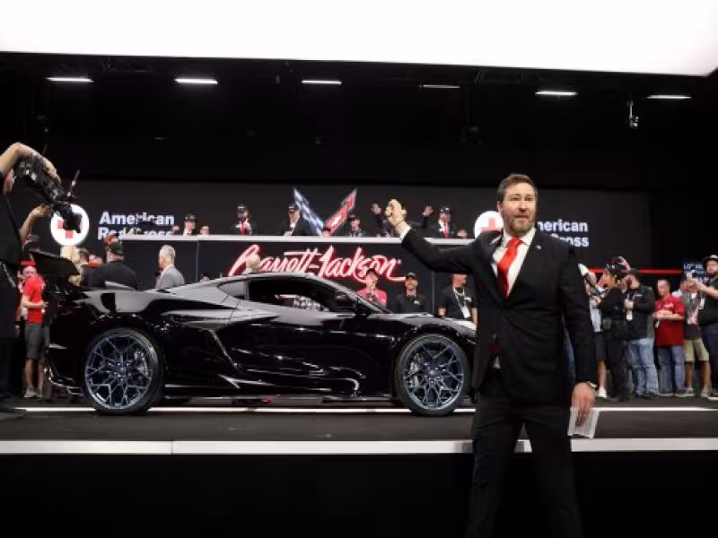 2025 Corvette ZR1 VIN 001 Raises $3.7 Million for American Red Cross at Barrett-Jackson Scottsdale Auction