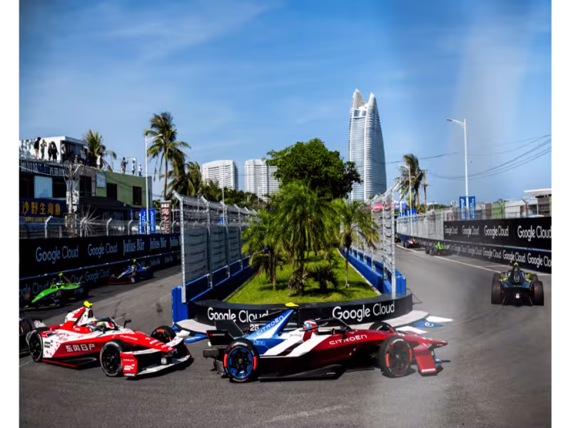 Vergne Scores Points as Citroën Racing Battles Through a Chaotic Sanya E-Prix